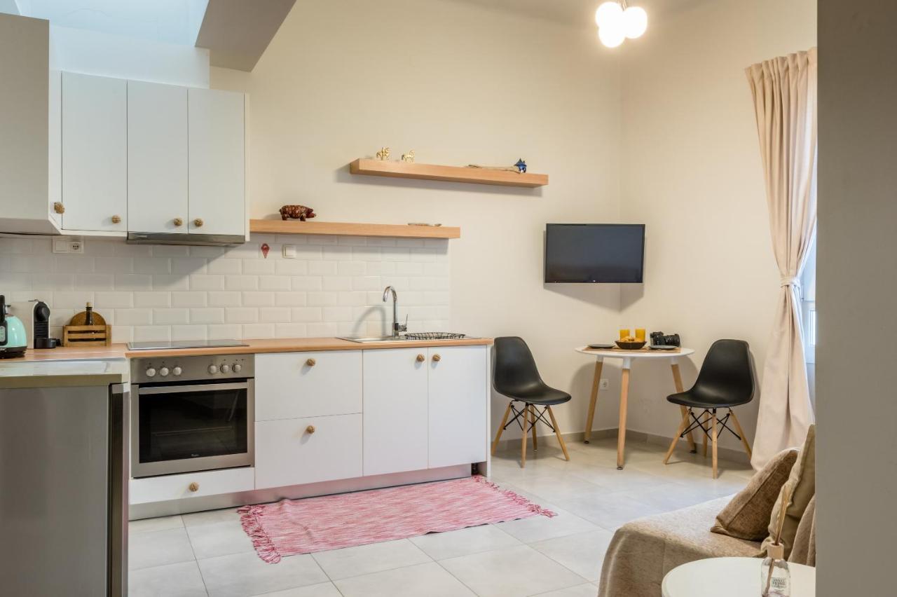 The Central Boutique Apartments Ираклио Екстериор снимка