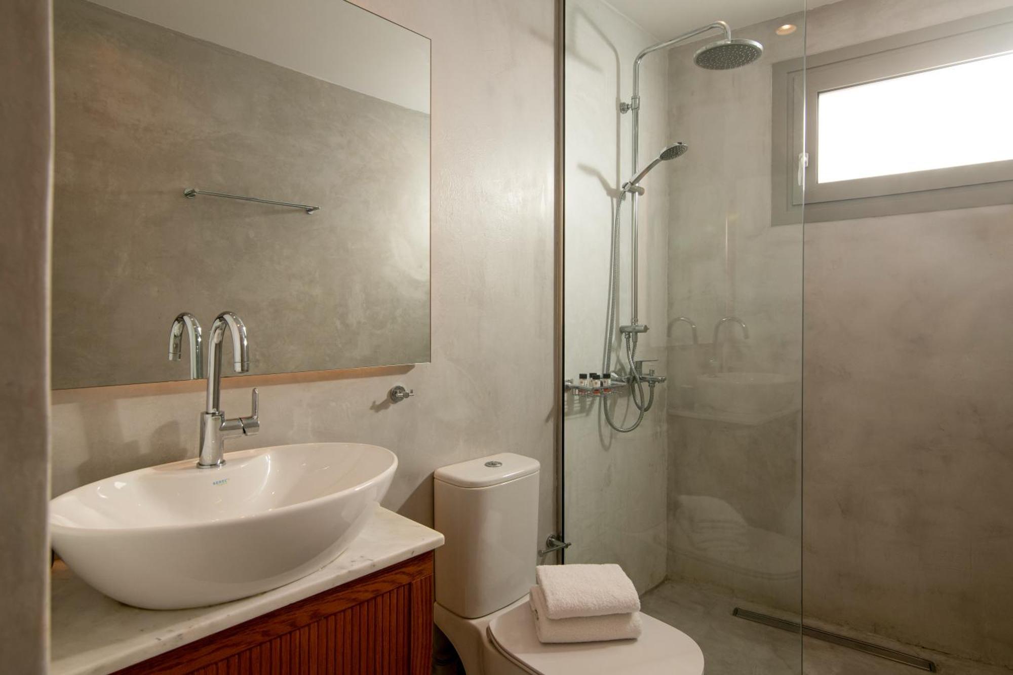 The Central Boutique Apartments Ираклио Екстериор снимка