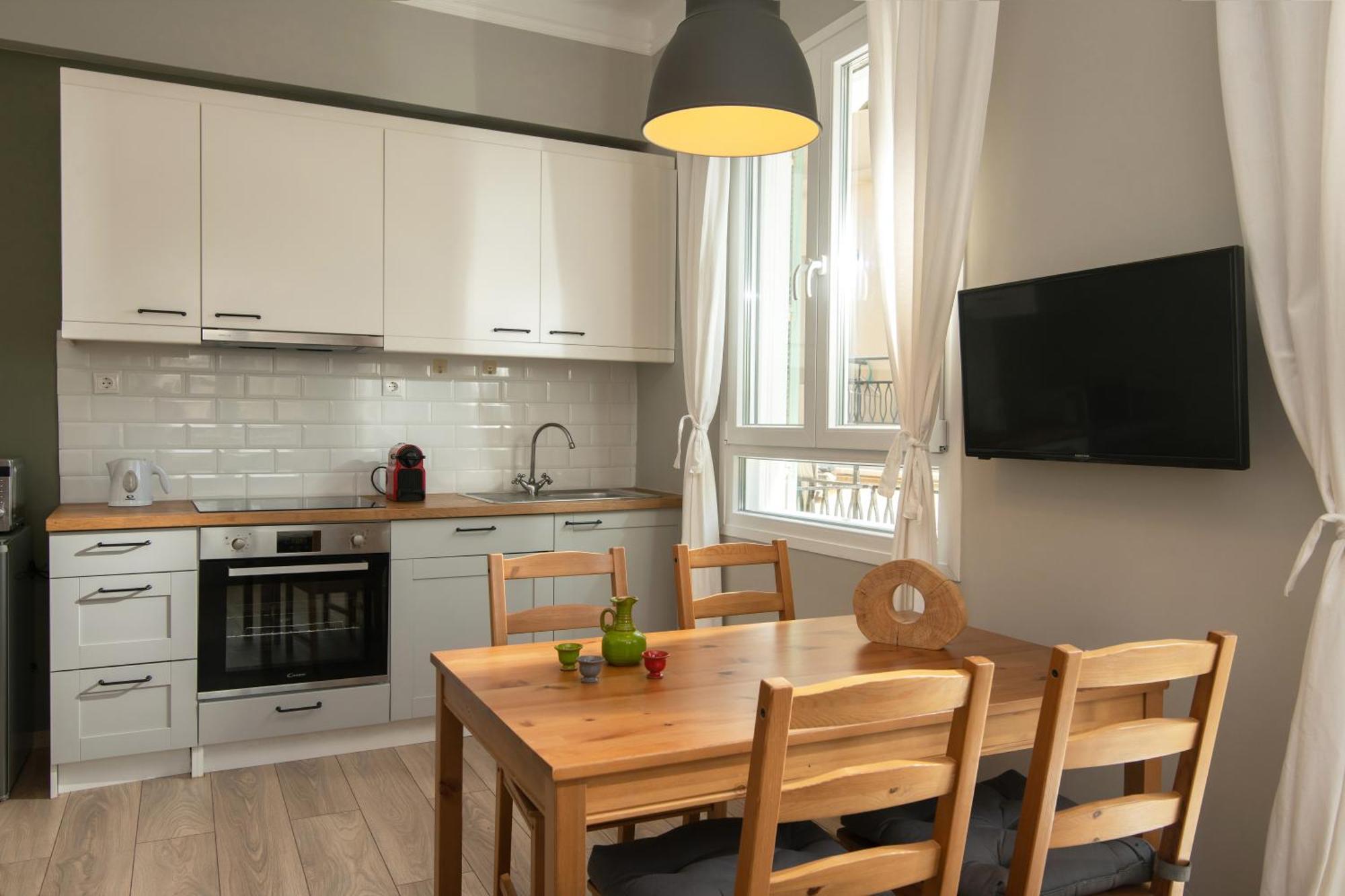 The Central Boutique Apartments Ираклио Екстериор снимка