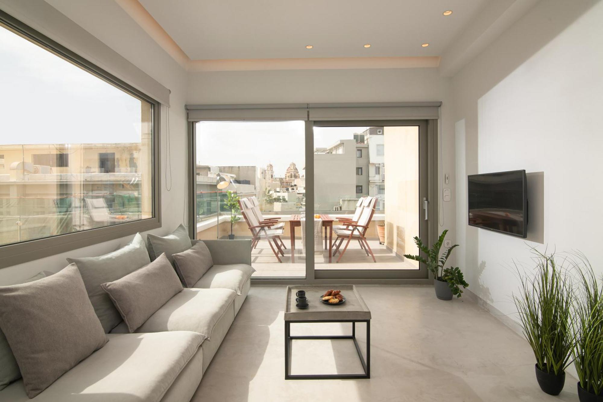 The Central Boutique Apartments Ираклио Екстериор снимка