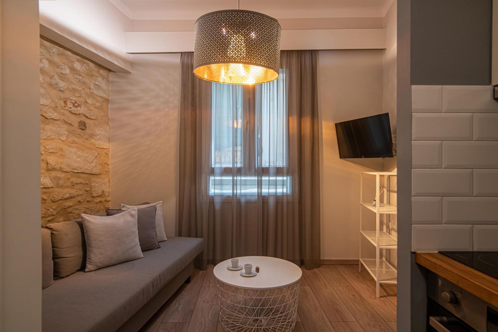 The Central Boutique Apartments Ираклио Екстериор снимка