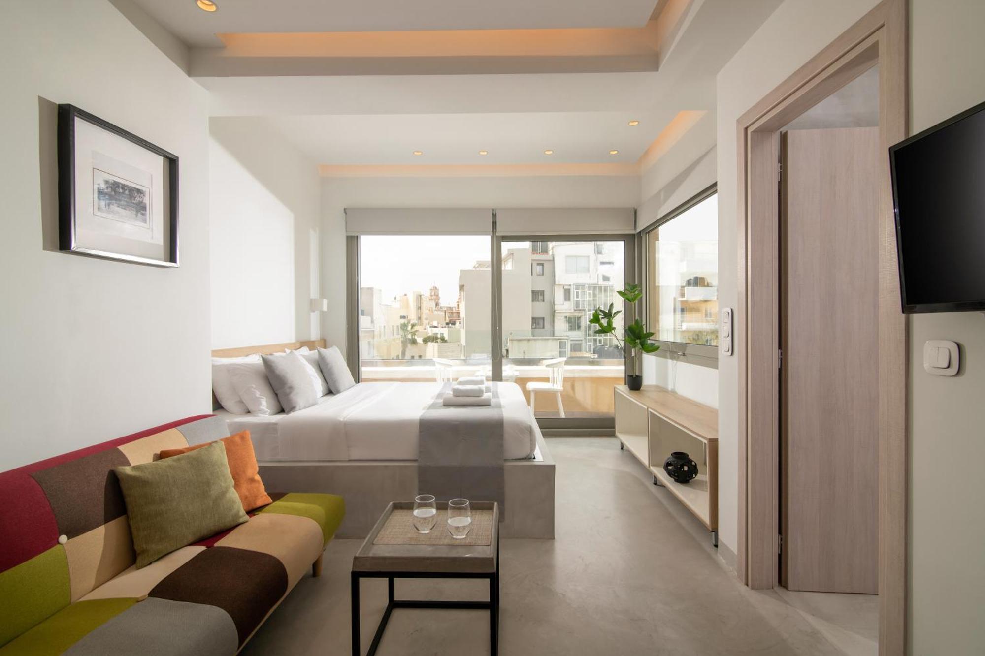 The Central Boutique Apartments Ираклио Екстериор снимка