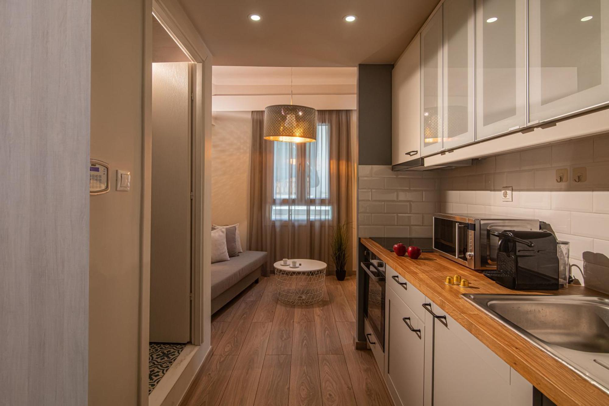 The Central Boutique Apartments Ираклио Екстериор снимка