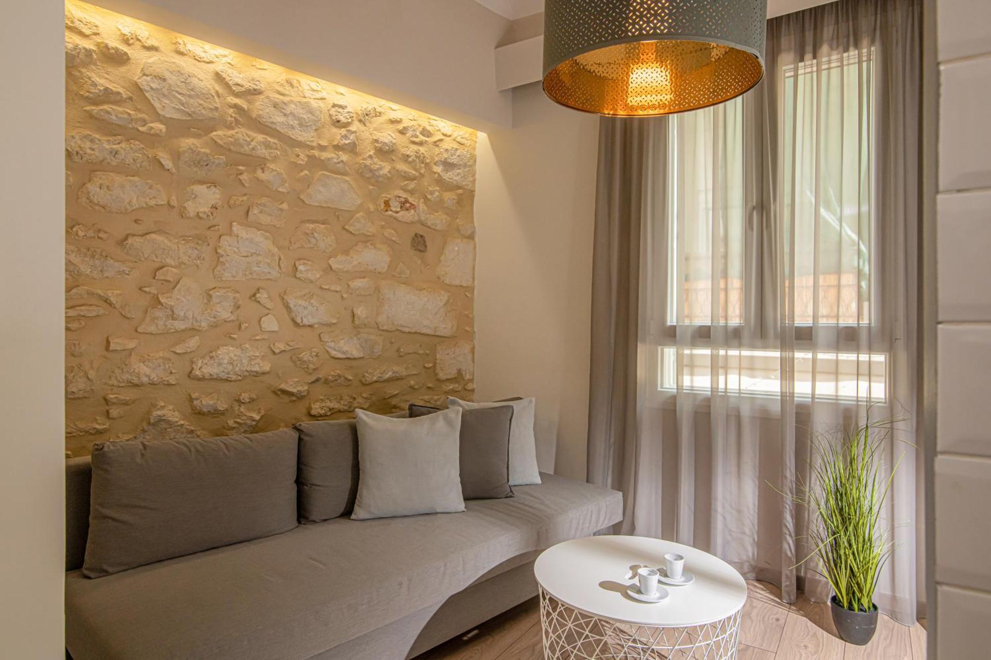 The Central Boutique Apartments Ираклио Екстериор снимка