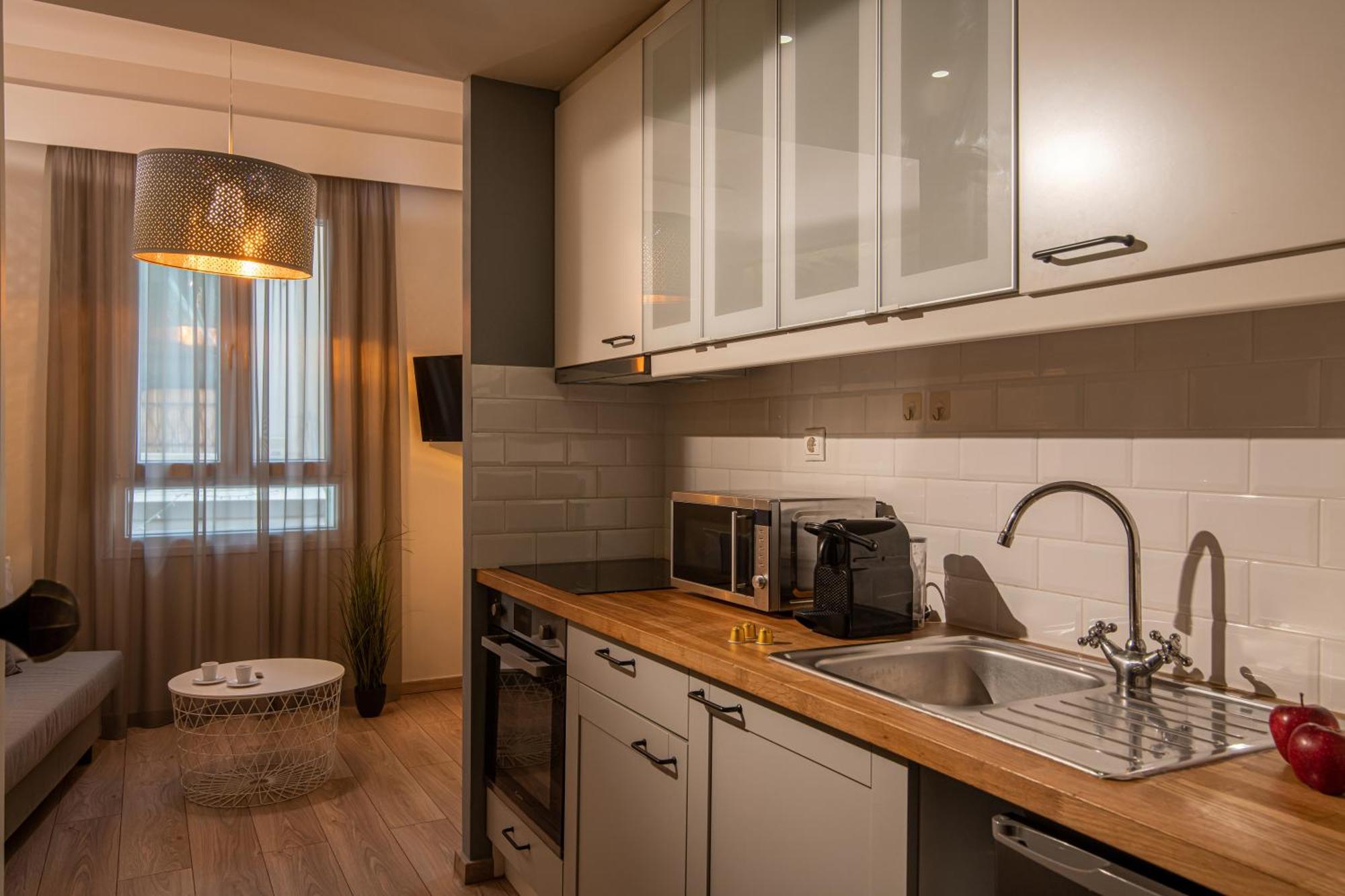 The Central Boutique Apartments Ираклио Екстериор снимка