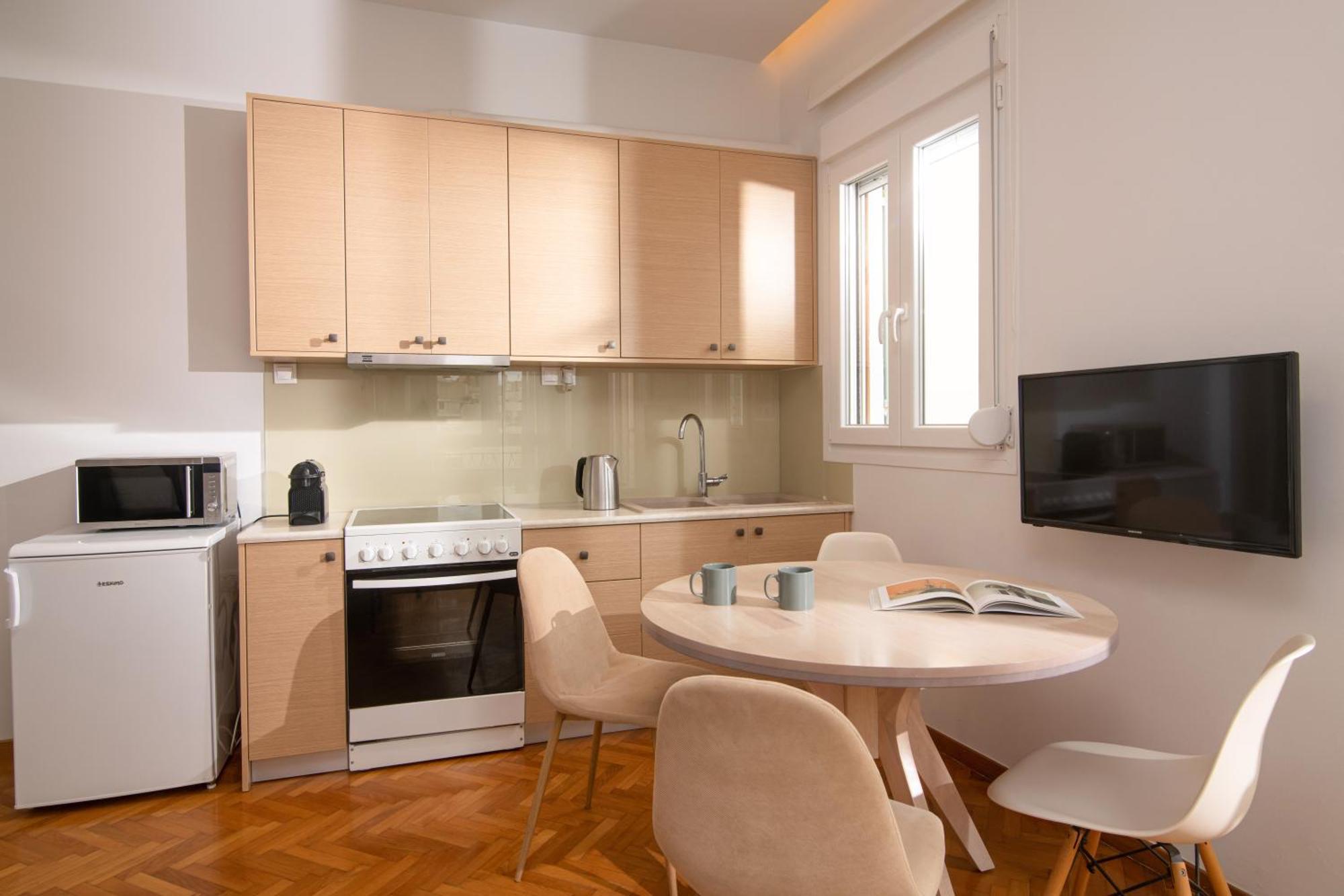 The Central Boutique Apartments Ираклио Екстериор снимка